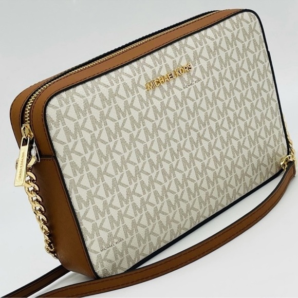 Michael Kors Large EW Crossbody Bag Vanilla - Picture 3 of 10